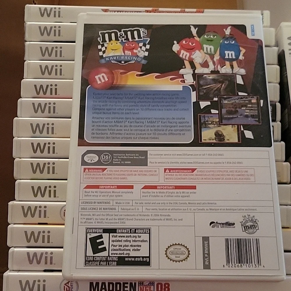 M&M Kart Racing - Wii Game No Visable Stratches Original Case & Paper Inserts
